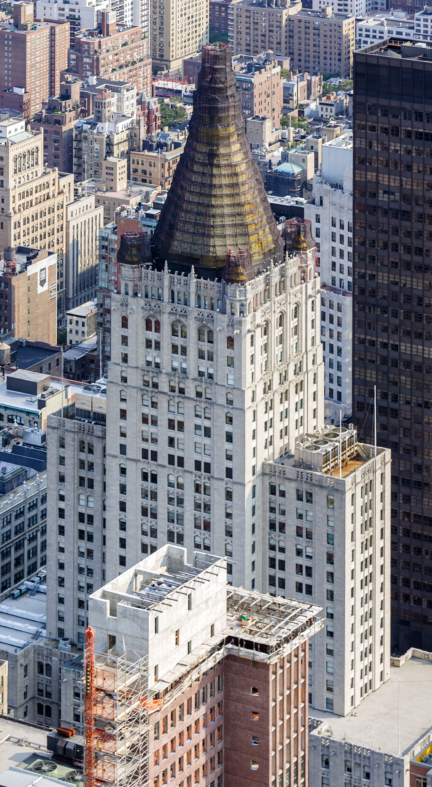 New York Life Building, New York City - View from Empire State Building. © Mathias Beinling